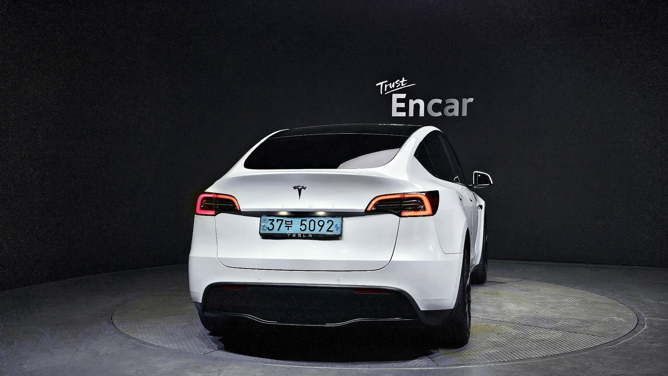 TESLA MODEL Y 2021