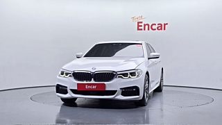 BMW 5-SERIES G30 2017
