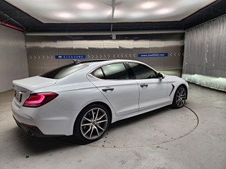 GENESIS G70 2018