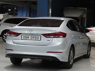 HYUNDAI AVANTE AD 2016