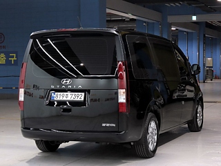 HYUNDAI STARIA 2022