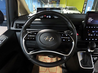 HYUNDAI STARIA 2022