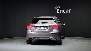MERCEDES BENZ A-CLASS W177 2022