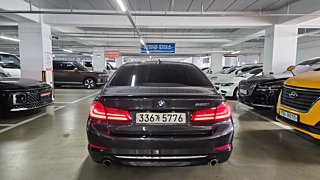 BMW 5-SERIES G30 2020