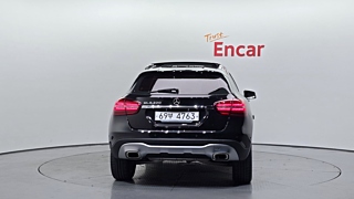 MERCEDES BENZ GLA-CLASS X156 2018
