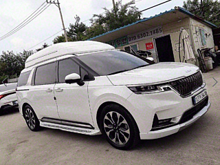 KIA CARNIVAL 2023