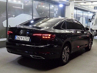 VOLKSWAGEN JETTA  7 GENERATION 1.4 TSI Prestige 2021