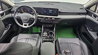 KIA K5 2025