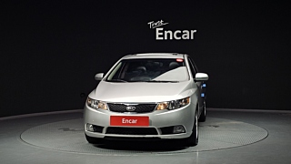 KIA PORTE 2011