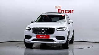 VOLVO XC90 2021