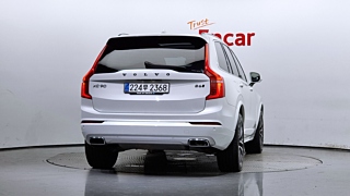 VOLVO XC90 2021