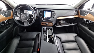 VOLVO XC90 2021