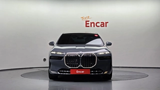 BMW 7-SERIES G70 2023