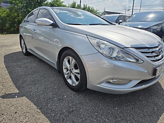 HYUNDAI SONATA YF 2009