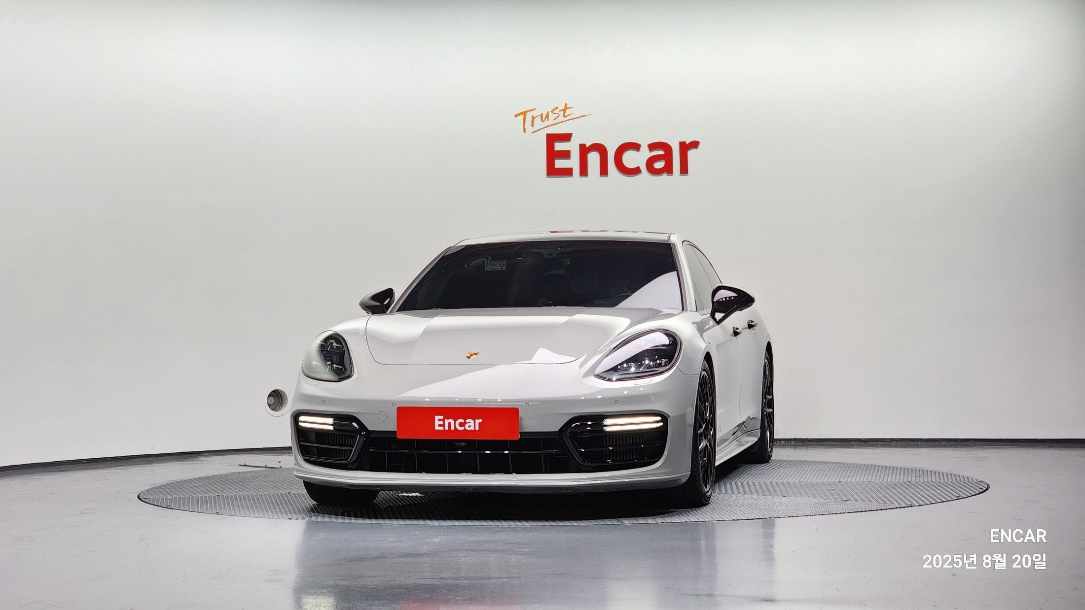 PORSCHE PANAMERA 971 2020