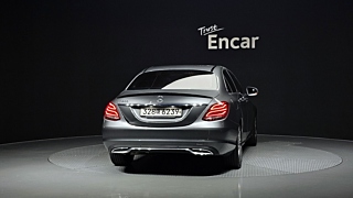 MERCEDES BENZ C-CLASS W205 2016