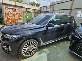 BMW X7 G07 2021