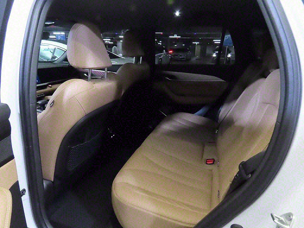 SAMSUNG GRAND KOLEOS 2025