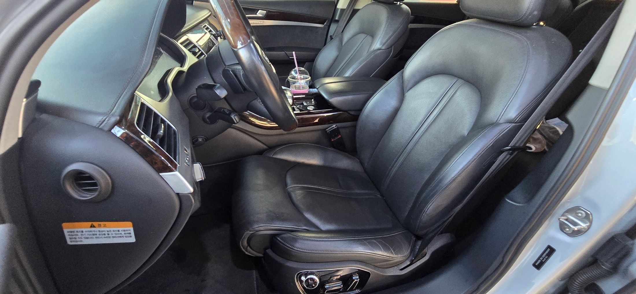 AUDI A8 2014
