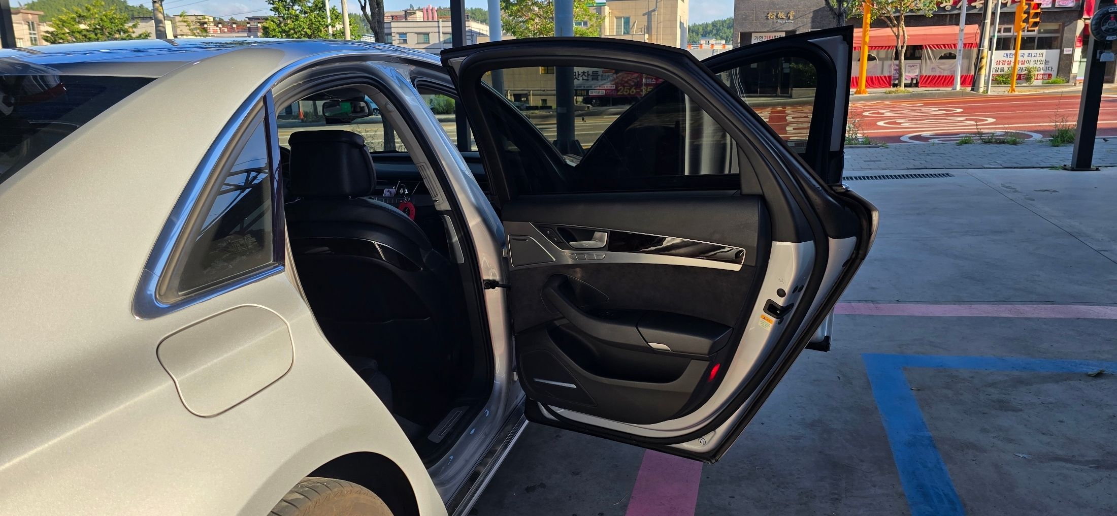 AUDI A8 2014