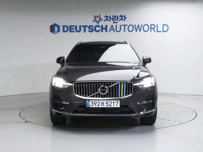 VOLVO XC60 2024
