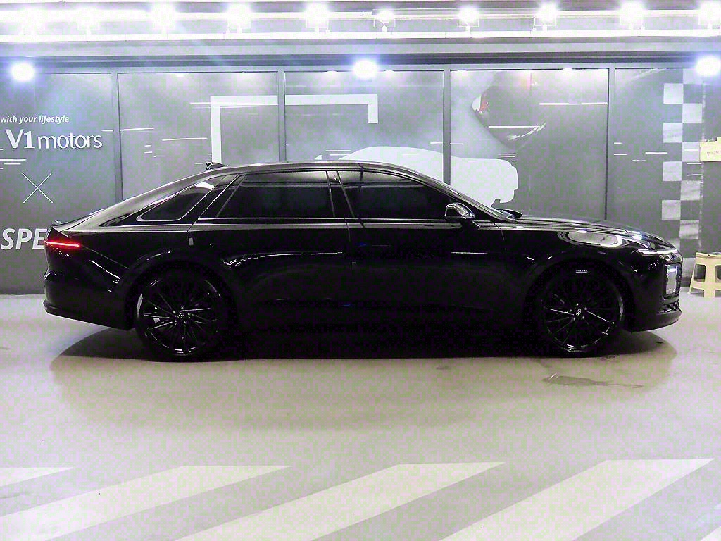 HYUNDAI GRANDEUR HYBRID GN7 2023