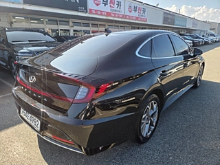 HYUNDAI SONATA DN8 2021