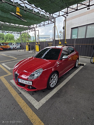 Заказать ALFAROMEO GIULIETTA