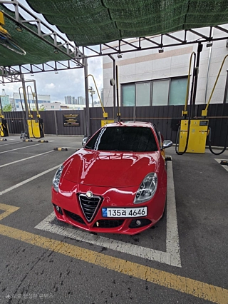 Заказать ALFAROMEO GIULIETTA