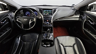 HYUNDAI GRANDEUR HG 2016