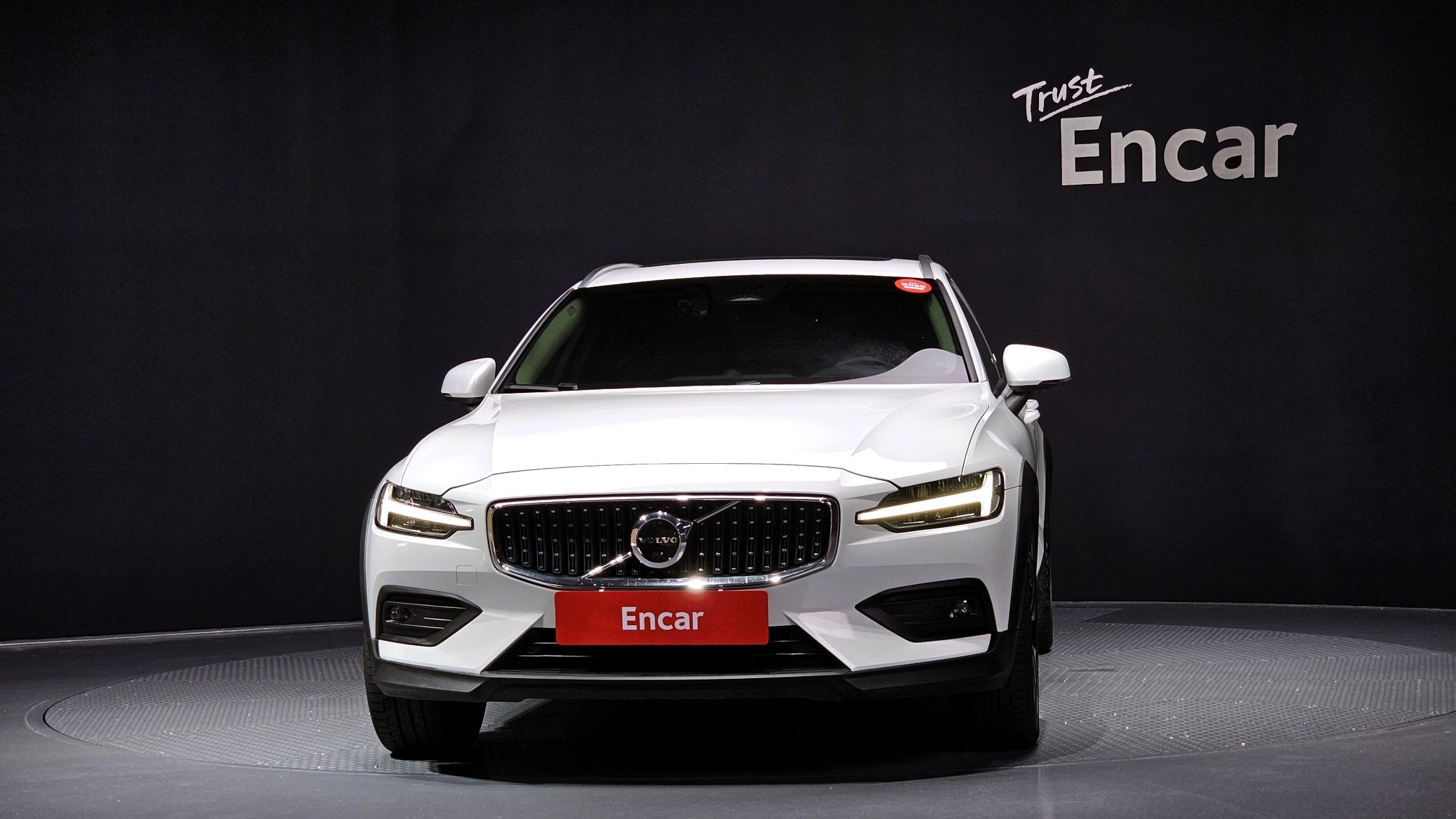VOLVO V60 CROSS COUNTRY 2023