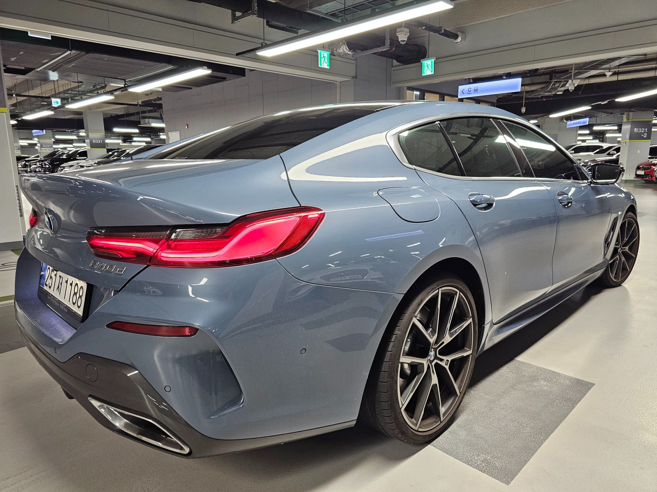 BMW 8-SERIES G15 2022