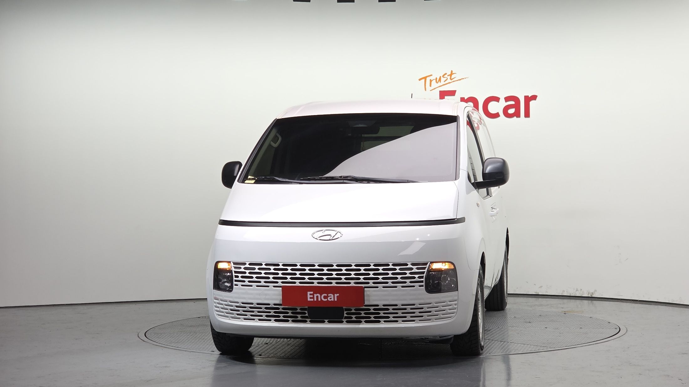 HYUNDAI STARIA 2021