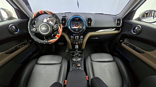 MINI COUNTRYMAN COOPER D 2017