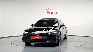 AUDI A7 4K 2022