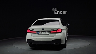 BMW 5-SERIES G30 2023