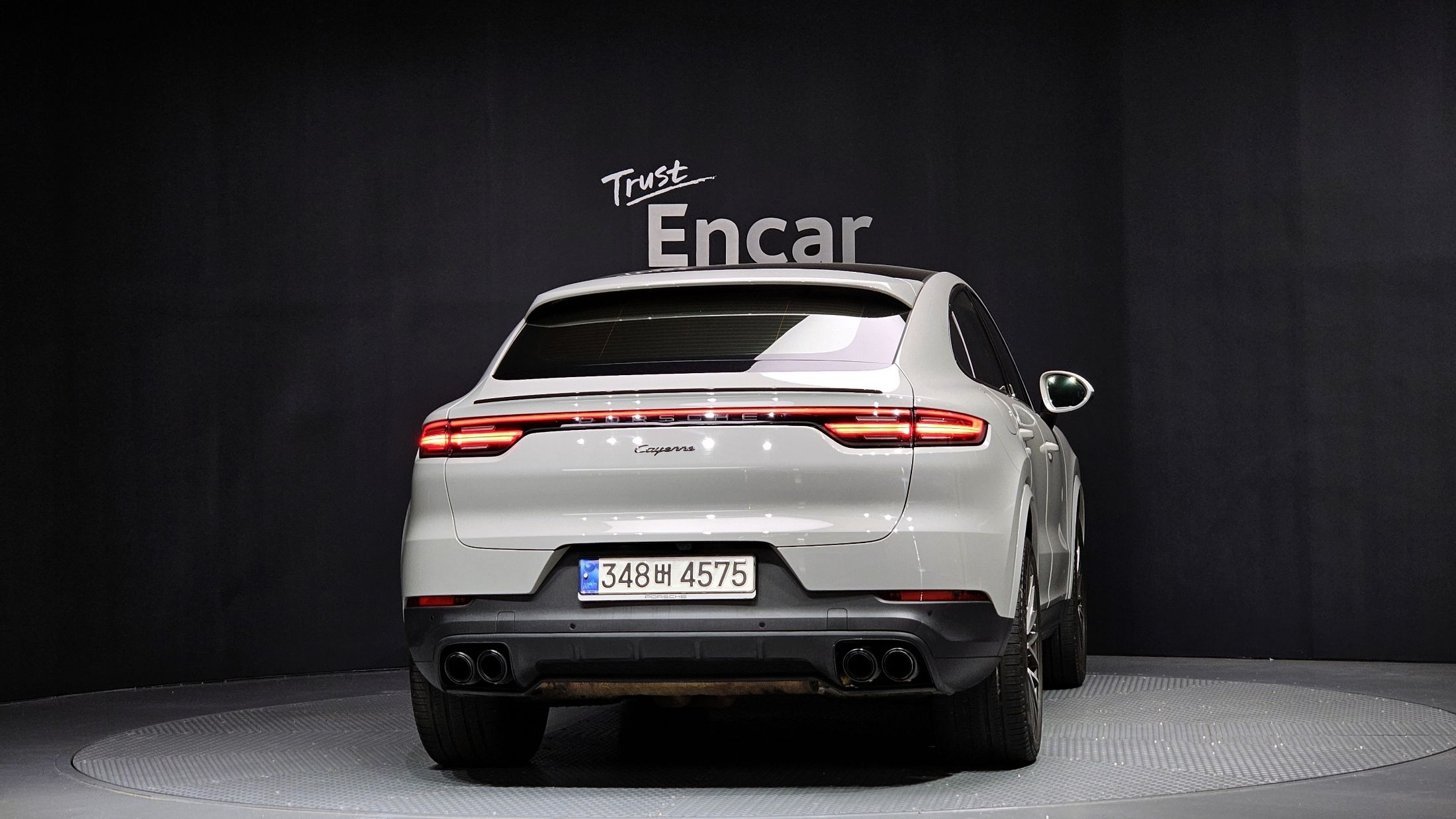 PORSCHE CAYENNE PO536 2022