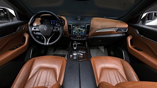 MASERATI LEVANTE 2017