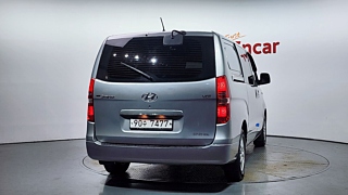 HYUNDAI STAREX GRAND 2016