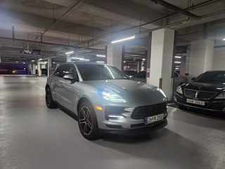 PORSCHE MACAN 2019