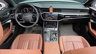 AUDI A6 C8 2023