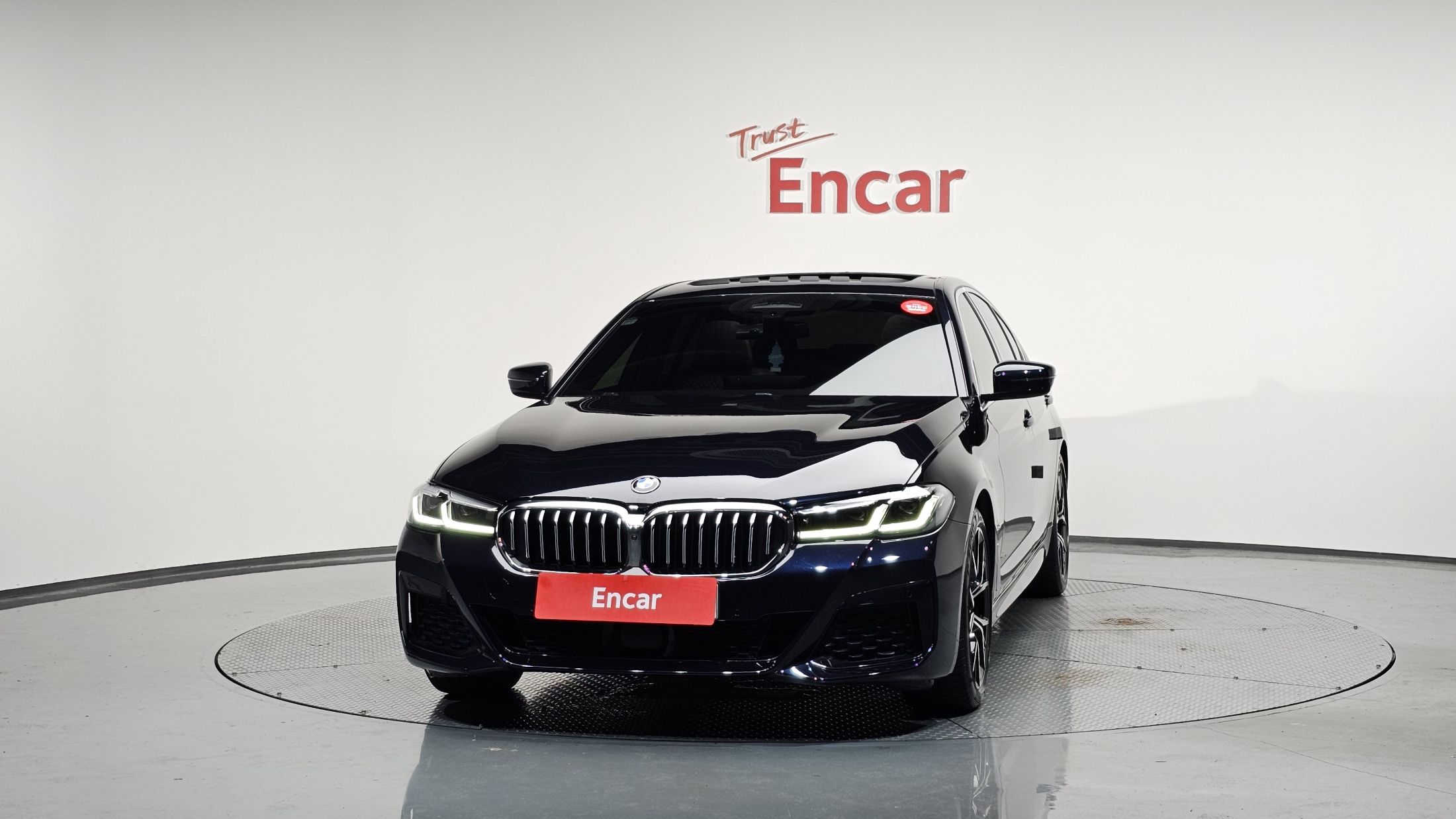 BMW 5-SERIES G30 2021