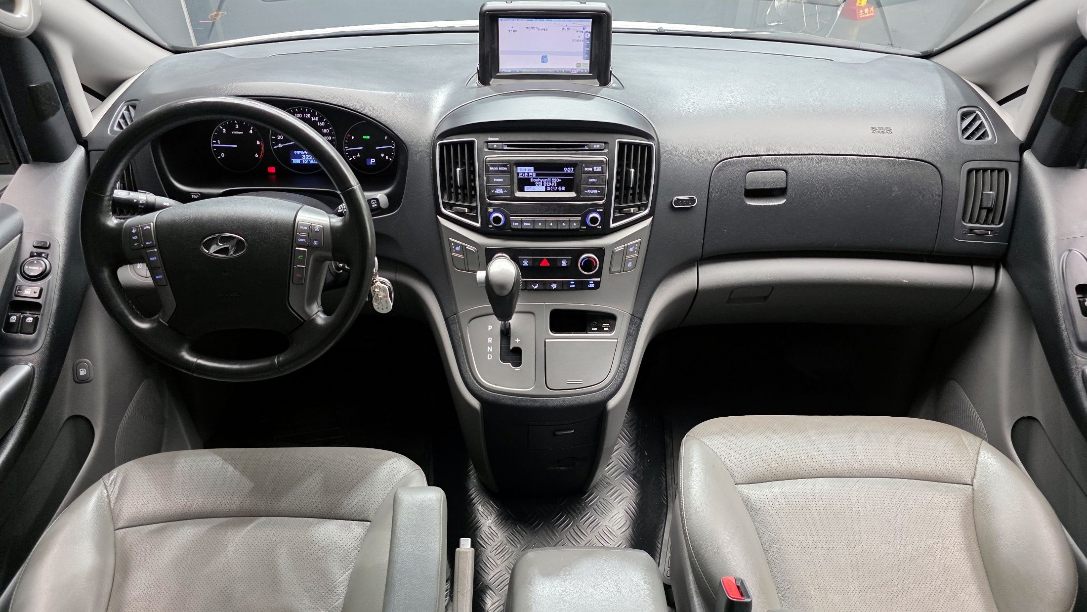HYUNDAI STAREX GRAND 2017