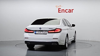 BMW 5-SERIES G30 2022