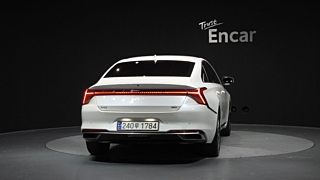 KIA K8 HYBRID 2023