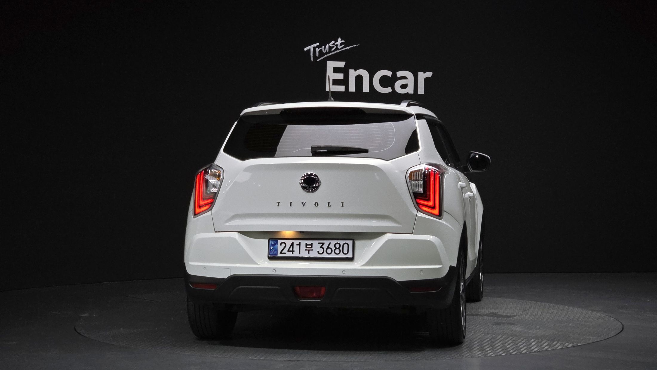 SSANGYONG TIVOLI VERY NEW 2020