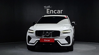 VOLVO XC60 2021