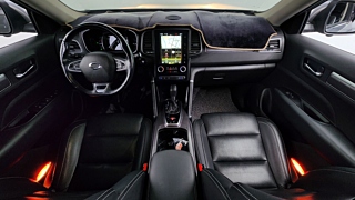 SAMSUNG QM6 2017