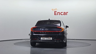 HYUNDAI SONATA DN8 2019