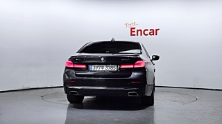 BMW 5-SERIES G30 2020